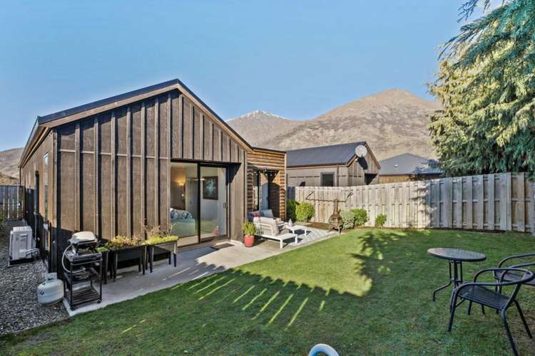 13 Lauder Street Dalefield/Wakatipu Basin_14