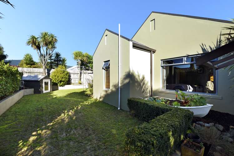 135 Aldinga Avenue Stoke_25