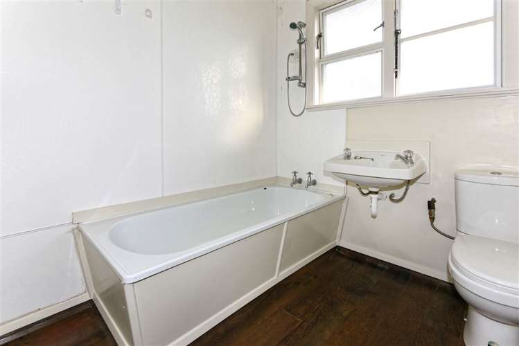 19 Attlee Crescent Bryndwr_12