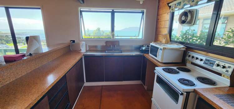 21 Otutehapari Road Waihau Bay_7