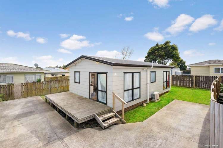 58A Maplesden Drive Clendon Park_2