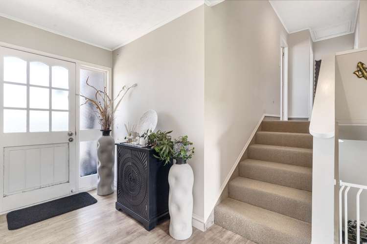 1 Bata Place Pomare_13