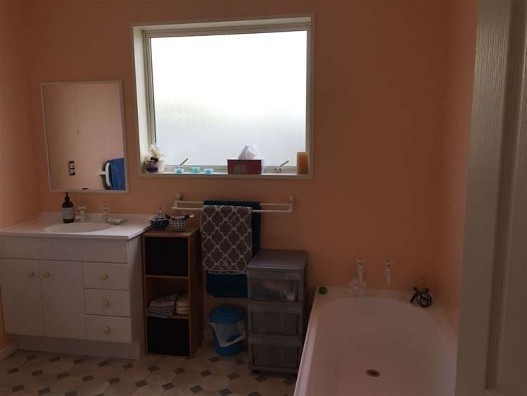 2 Garland Terrace Kelvin Heights_11