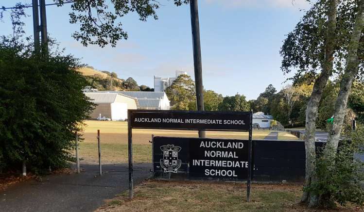 5/12 King Edward Avenue Epsom_7