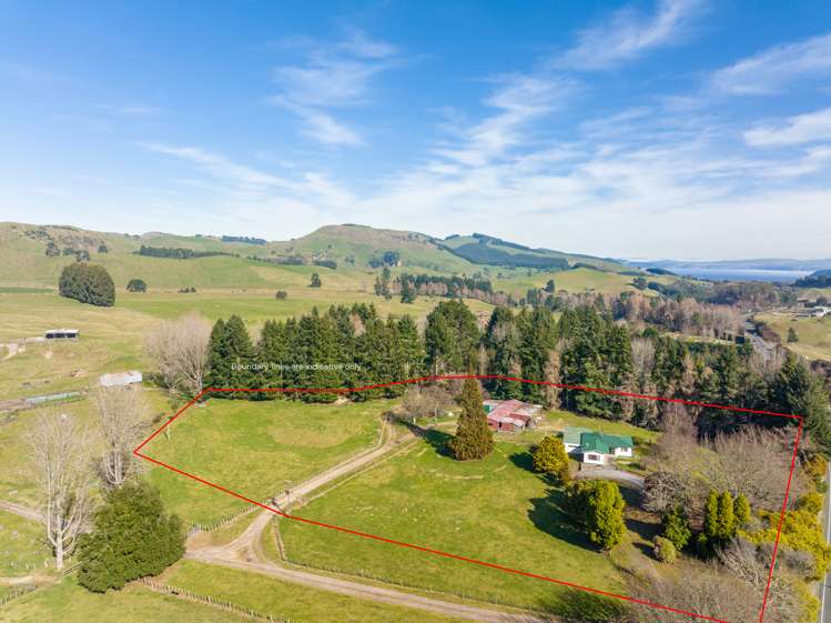 349 Whangamata Road Kinloch_15