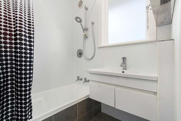 37 Apirana Avenue Glen Innes_6