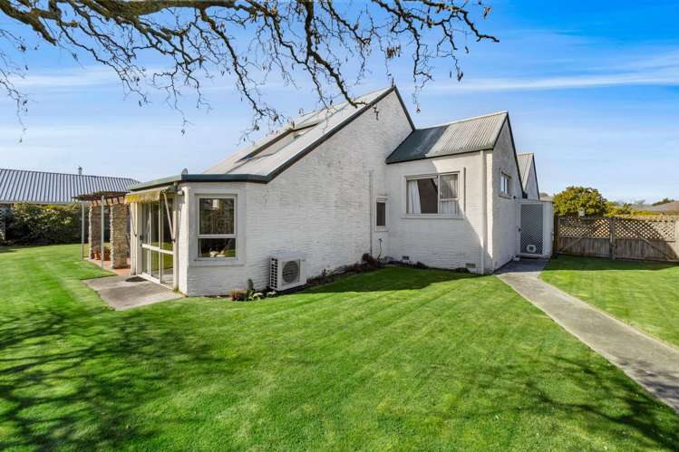 107 Pages Road Allenton_26