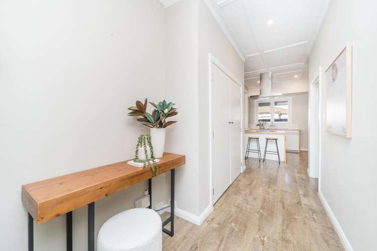 37 Miro Street_4