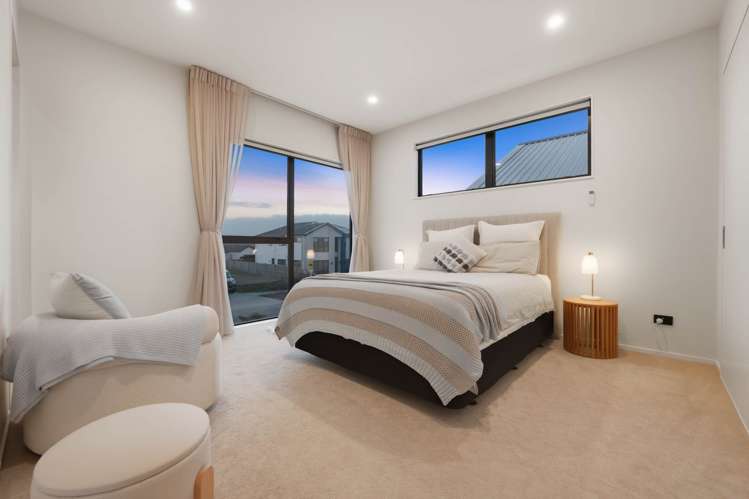 55 Michael Bosher Way Flat Bush_21