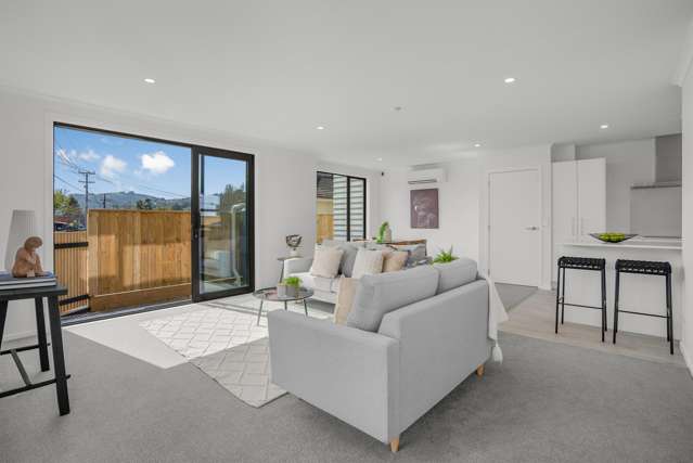 2/215 Stokes Valley Road Stokes Valley_3