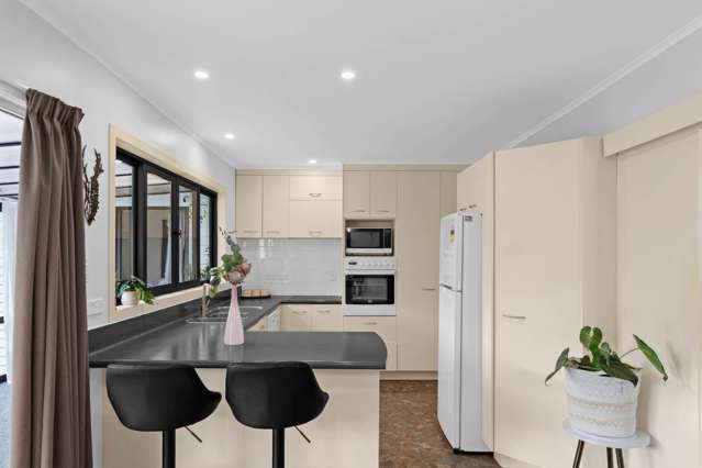 7 Golf Road New Lynn_1