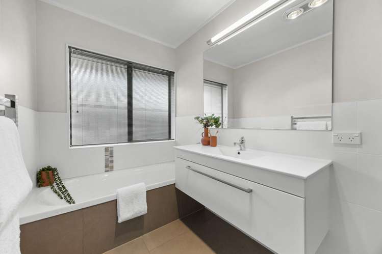 1/7 Amadeus Place Northpark_15