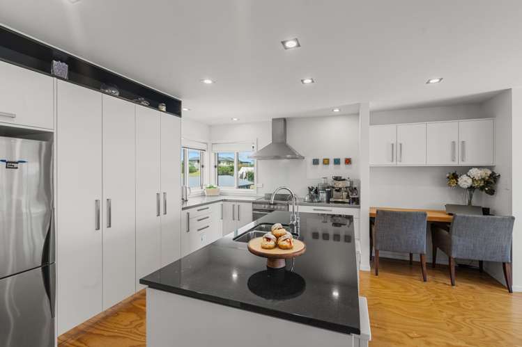 1/426 Harbour Road Ohope_8