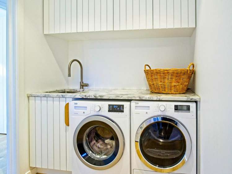 17 Sandy Cove Wainui_19