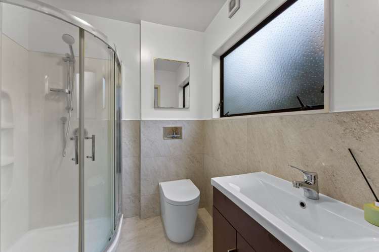 12a Verbena Road Birkdale_16