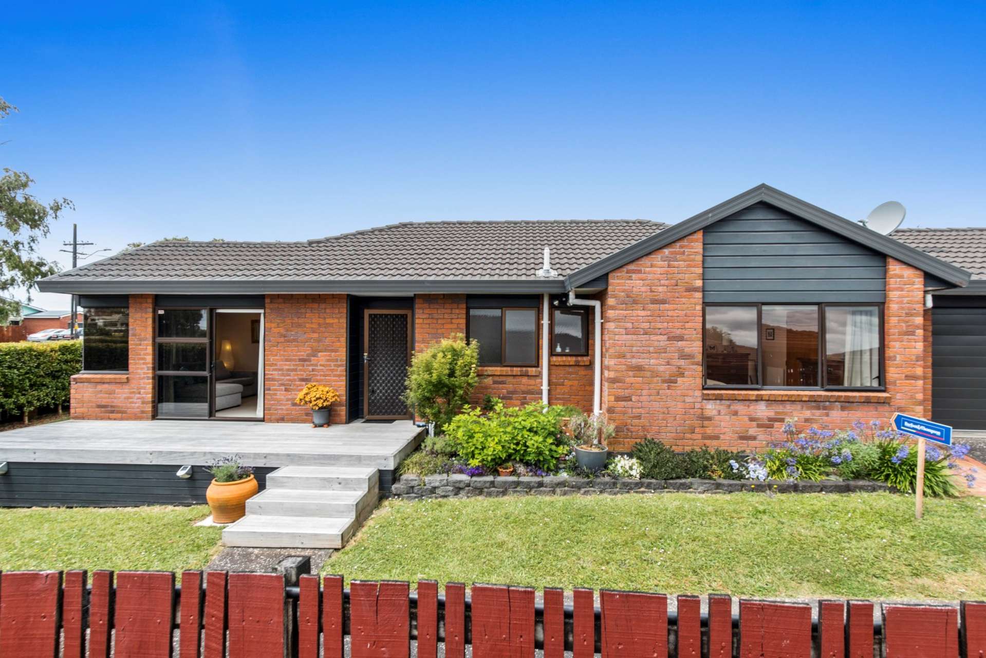 1/12 Bolton Street Blockhouse Bay_0