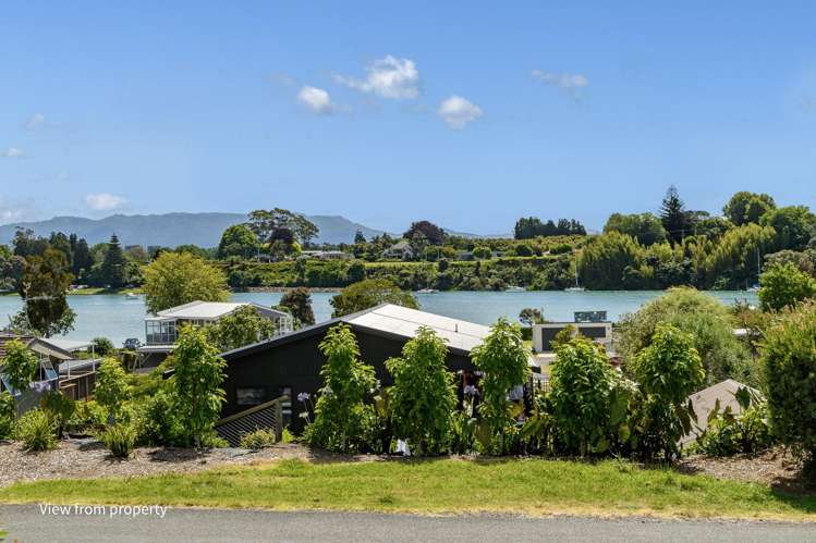 5 Fairlie Grove Te Puna_10