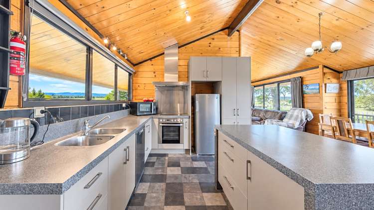 8 Innes Road Lichfield_2