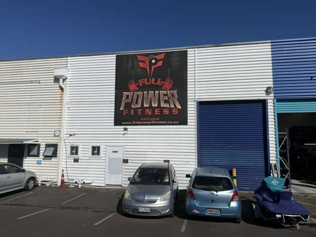 Vacant & versatile Manukau Industrial opportunity