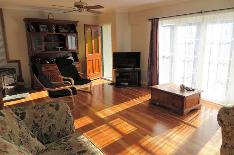 18 Churchill Avenue Te Aroha_6