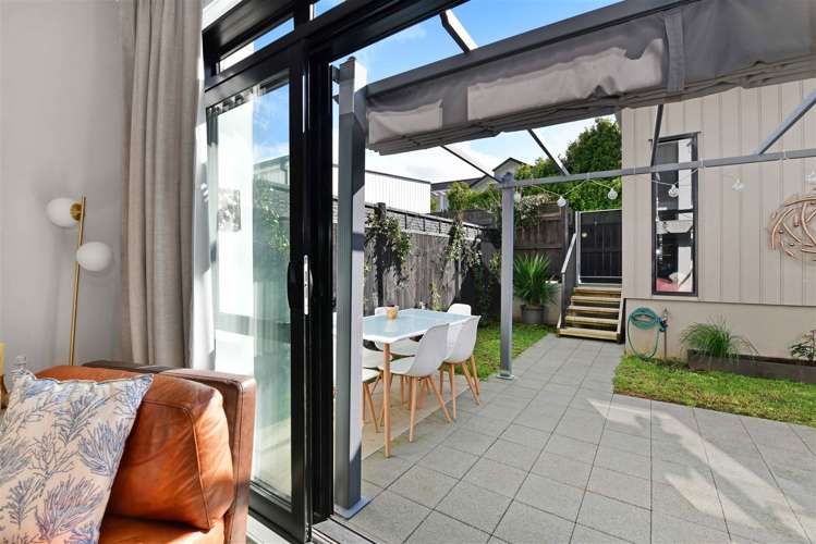 117 Bonair Crescent Silverdale_15