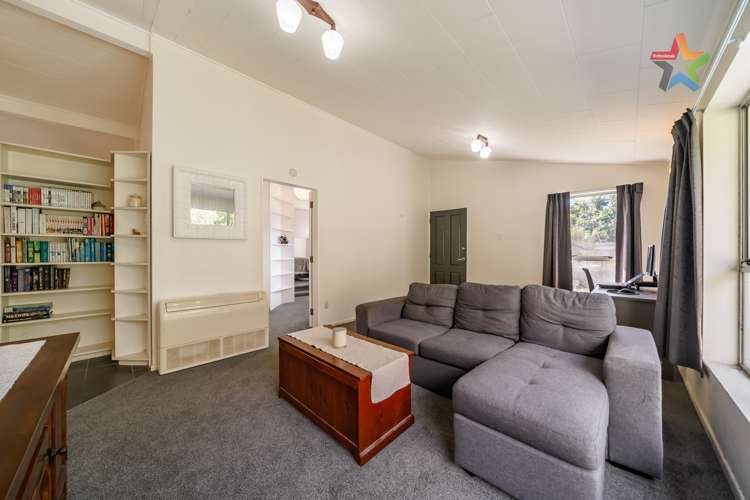 10 Crawford Grove Naenae_8