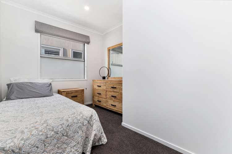 17 Karauria Lane Orewa_24