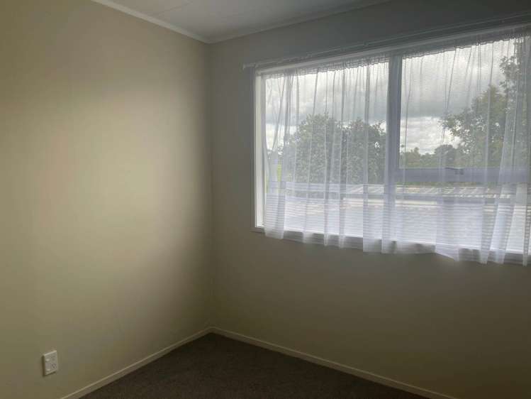 5 Ngatira Place Clendon Park_8