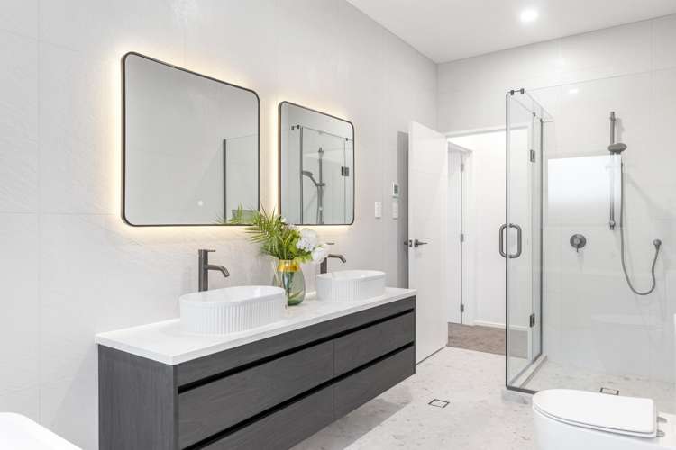 32 Streamview Way Long Bay_18