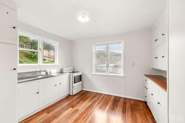 14 Buller Grove Naenae_1