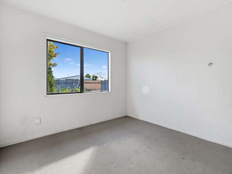 69 Tarbet Street Flaxmere_10