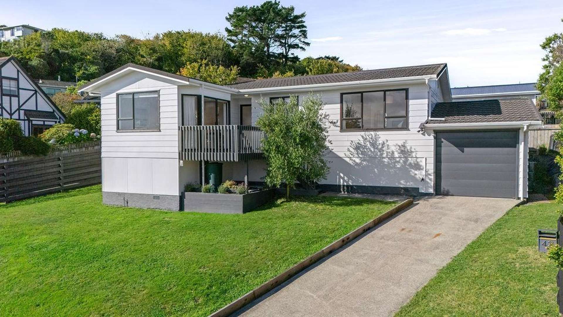 42 Dominica Crescent Grenada Village_0