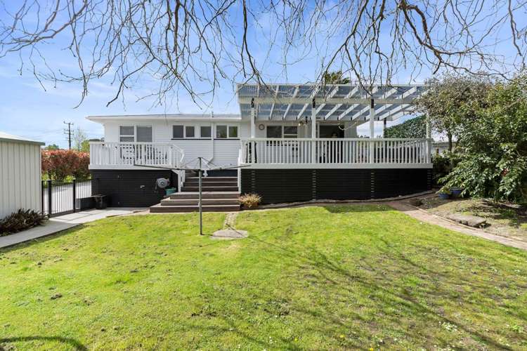 111 Awaroa Road Helensville_7