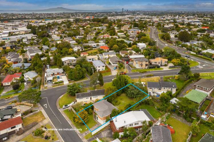 4 Ayton Drive Totara Vale_14