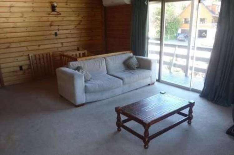 16 Williams Street Fernhill/Sunshine Bay_6