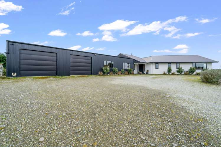 415A Flora Road East Makarewa_35