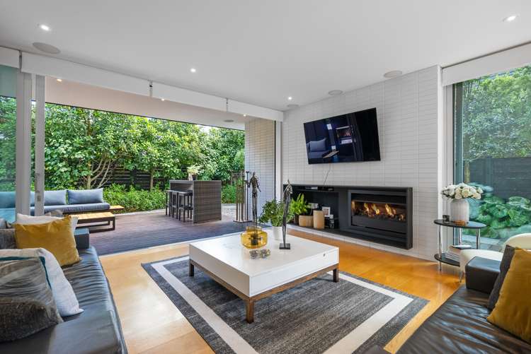 5 Lombardia Way Karaka_2