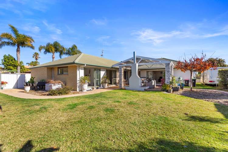 69 Palm Beach Boulevard Papamoa_21