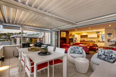 8/47 Shelly Beach Road_4