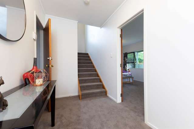 2/54 Tirimoana Road Te Atatu South_4