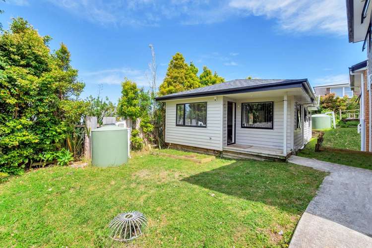 70d Glengarry Road Glen Eden_14