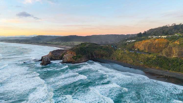 55 Coster Road Muriwai_15