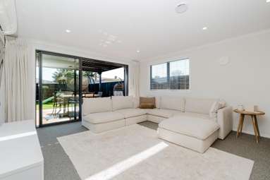 2/6 Sutcliffe Place_3