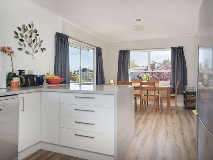 57 Leicester Street Stoke_11