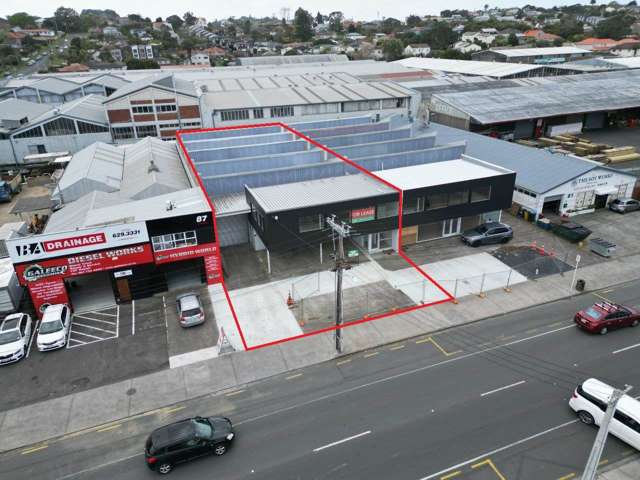 741M² INDUSTRIAL ON CARR ROAD