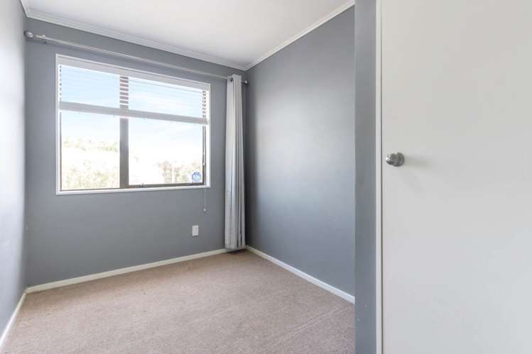 70 Patons Road Howick_13