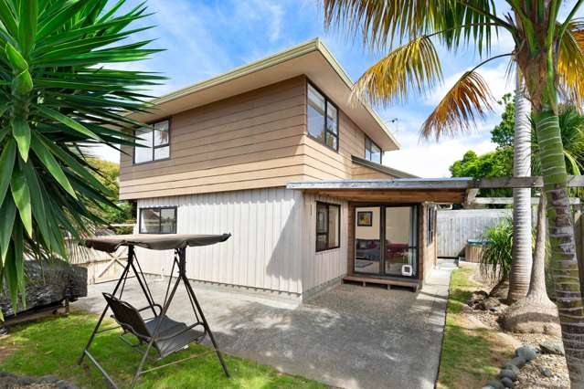 2/278 Birkdale Road Birkdale_1