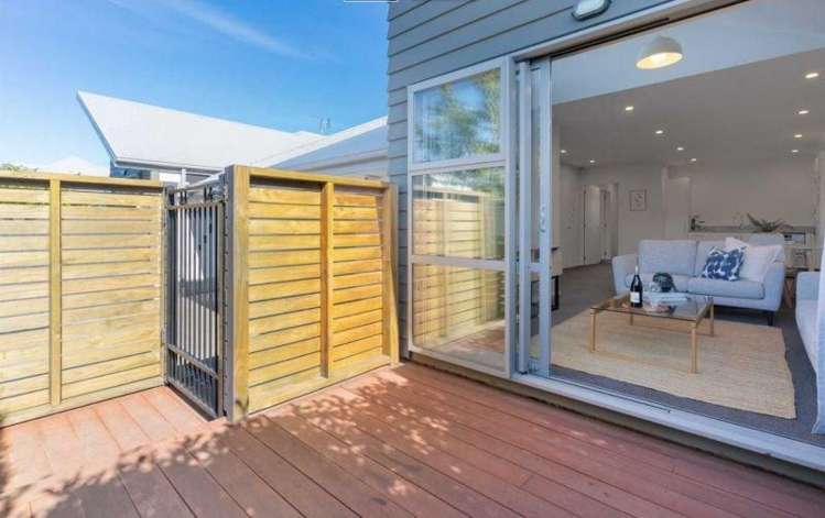 70 Canon St Saint Albans_14