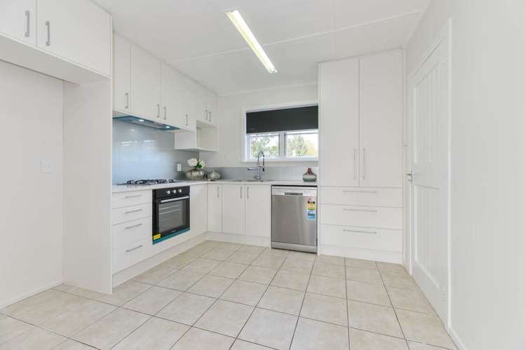 43 Margate Road Blockhouse Bay_10