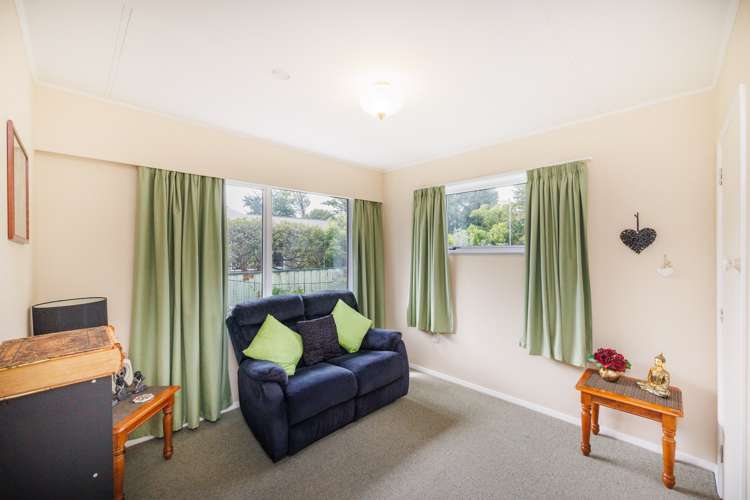 23 Fairview Avenue Feilding_18